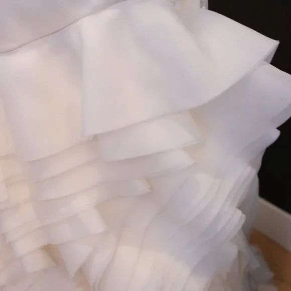 White by Vera Wang One Shoulder Organza waterfall wedding gown - Picture 6 of 12